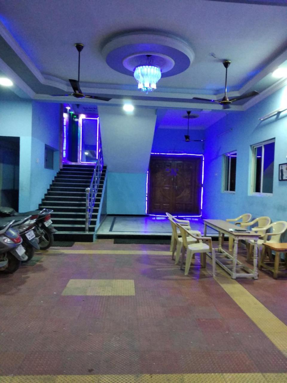 Radha Party Hall Kanchipuram Exteriér fotografie